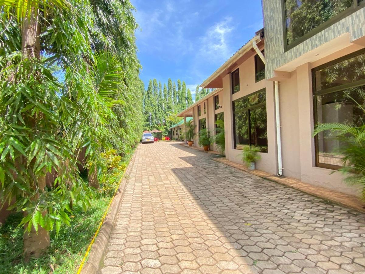 Sangana Lodge Моші Екстер'єр фото